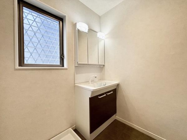 【独立洗面台】