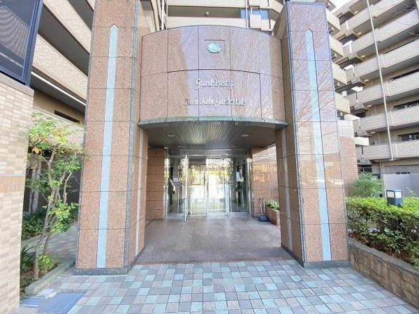 【エントランス】 | グランプレステージ西神戸ガーデンヒルズ