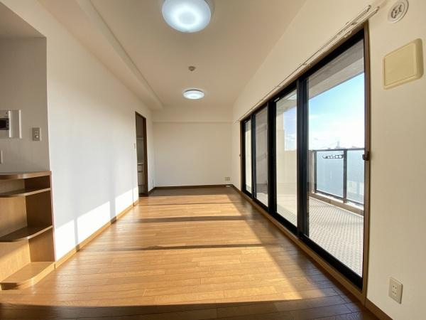 【居間・リビング】 | グランプレステージ西神戸ガーデンヒルズ