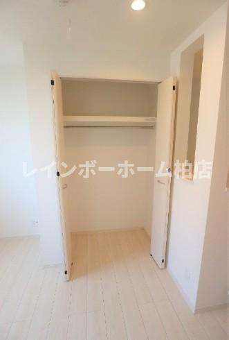 火災保険は貸主負担♪二人入居可♪オートロック♪デザイナーズ♪の収納