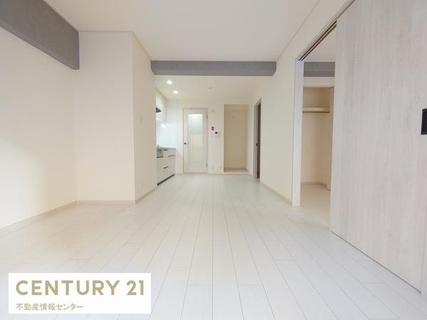 【居間・リビング】 | 難波スカイハイツ | 室内リフォーム済（令和７年５月実施）