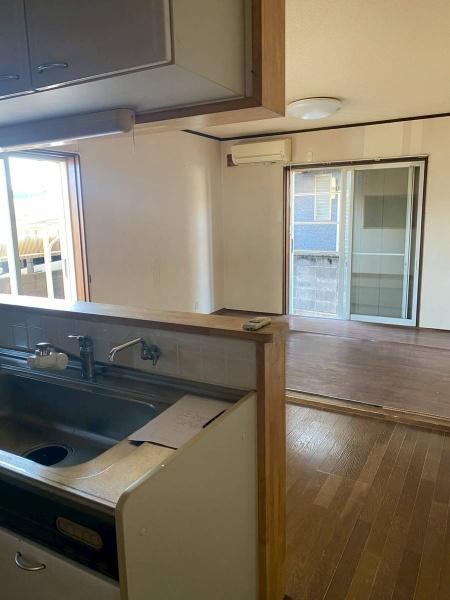 貴志川町西山　中古戸建の居間・リビング