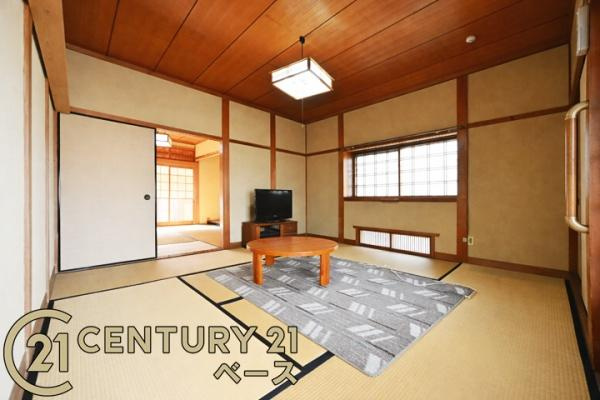 香芝市穴虫の中古一戸建の和室|■現地撮影写真■客間としてもご利用いただけます！