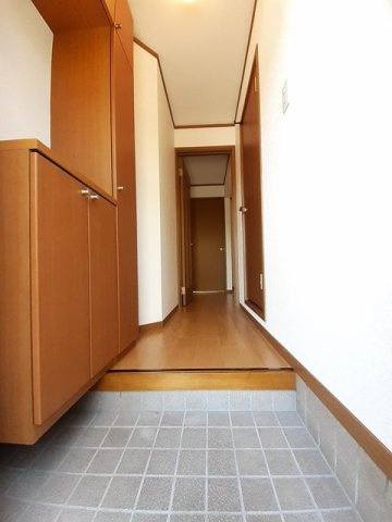 【玄関】 | プリムローズＢ棟