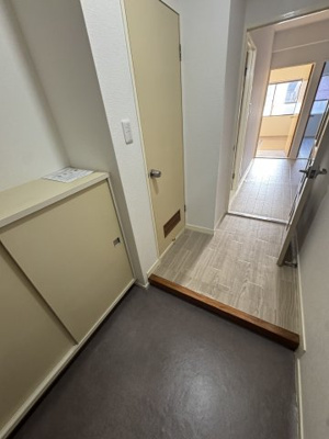 【玄関】 | 丸嶋キョウエイハイツ上井草 | ＬＤＫ10.0帖