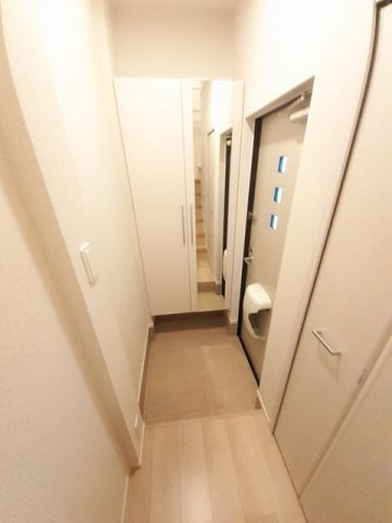 シャルマンビップⅡの玄関