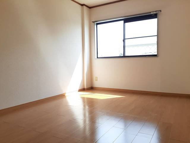 ロマニーカルベＤの内装