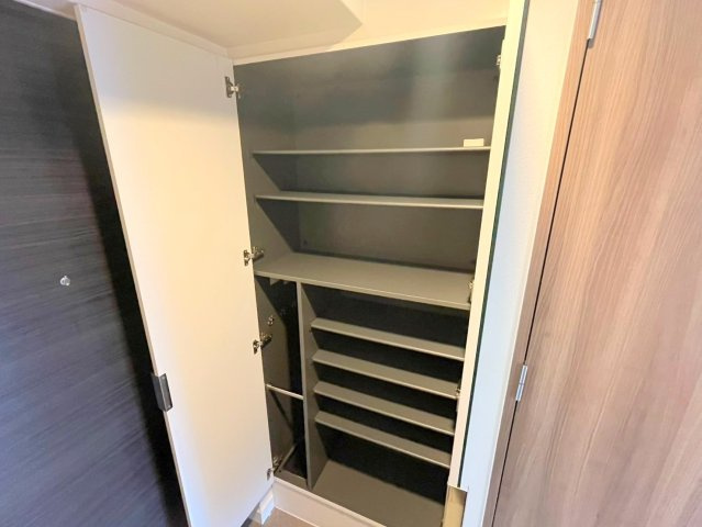 プレサンス新大阪イオリアの収納