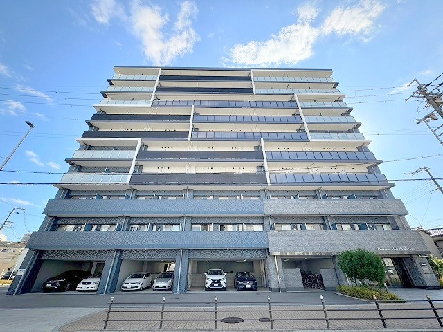 プレサンス新大阪イオリアの外観