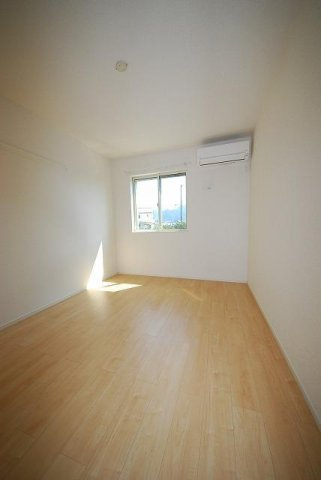 ＲＥＩＷＡ　Ⅲの内装