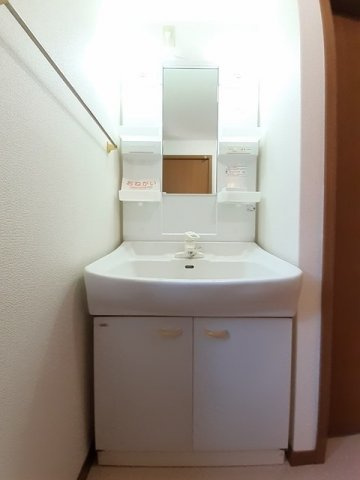 インフィニート　Ａの洗面所