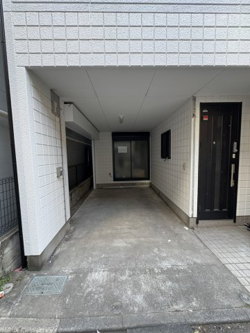 東上野5丁目中古戸建の駐車場