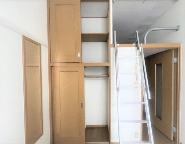 レオパレスＡｎｇｅｌｓⅡの内装|豊富な収納スペース