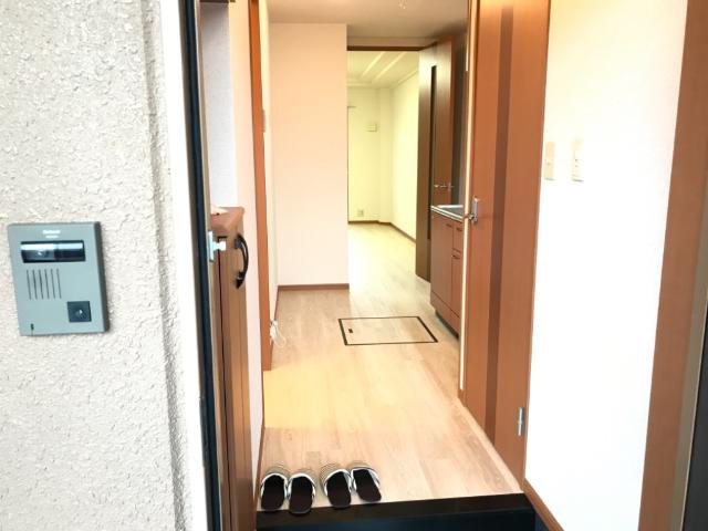 チェリーハウスの内装|廊下