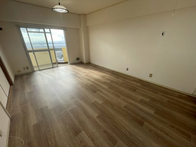 プラザ翠光の居間・リビング