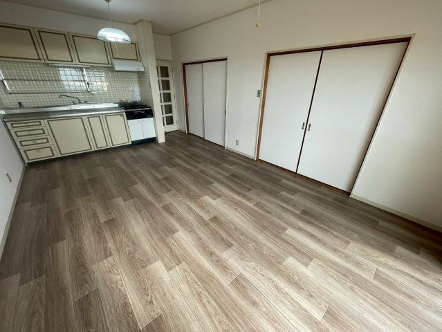 プラザ翠光の居間・リビング