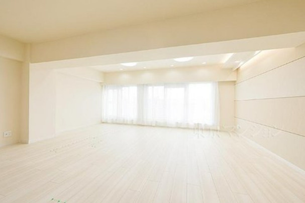 【居間・リビング】 | 日商岩井方南町マンション