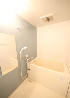 【浴室】 | アーデンタワー西本町