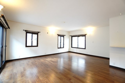 【居間・リビング】 | 【積水ブランド】神山3丁目戸建