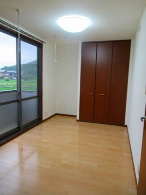 【居間・リビング】 | グリーンヴィレッジ　A棟