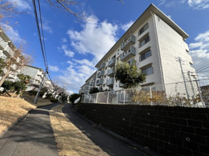 京浜東北根岸線「港南台」駅徒　歩5分-港南台ひばり団地7号棟-の画像