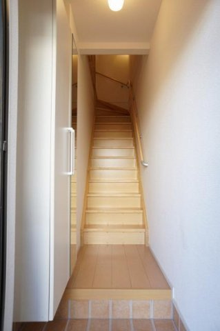 サニーレジデンスの玄関