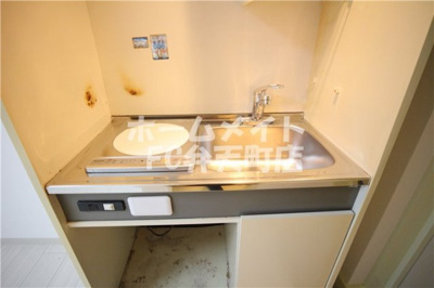 【キッチン】 | パールマンション | コンパクトなキッチンで掃除もラクラク