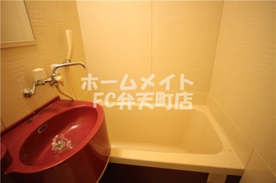 【浴室】 | パールマンション | コンパクトで使いやすいお風呂です