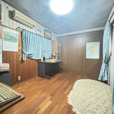 【洋室】 | 白銀売家