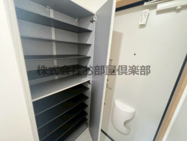 CREDO基山Ⅱの玄関|※現況優先
