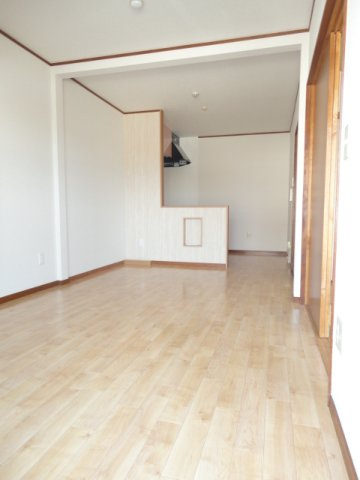 高砂市阿弥陀町生石のアパートの居間・リビング|リビングスペース