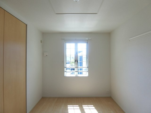 キングビートルの洋室|イメージ204号室の写真