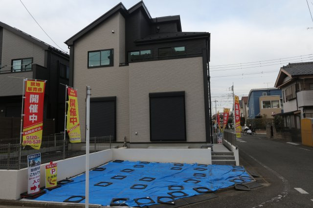 【GRAFARE　ZEH水準仕様】小平市栄町７期の外観|小学校まで徒歩６分。お子様の足でもラクラクの距離。パパママも安心の立地ですね。