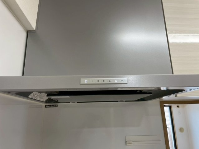 【改装プラン】ルーフバルコニー付角住戸◆床暖房付◆地下鉄椥辻駅徒歩３分◆イーグルコート椥辻十条のキッチン|換気扇