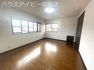 【洋室】 | 各務原市那加雄飛が丘！趣のある日本家屋の築29年！リフォーム済みです♪お車スペース2台可能！ | 各務原市那加雄飛が丘！趣のある日本家屋の築29年！リフォーム済みです♪お車スペース2台可能！