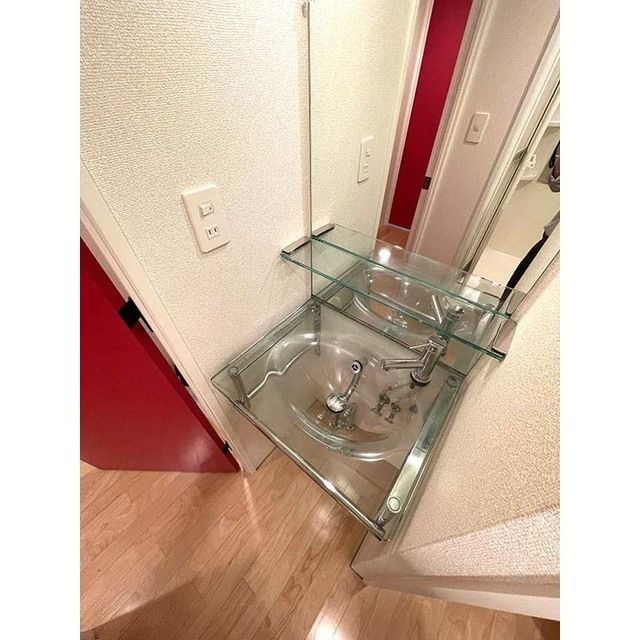 レフィナードの独立洗面台