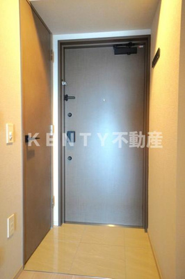 【玄関】 | Ｊ．ＧＲＡＮ　Ｃｏｕｒｔ　品川西大井ＥＡＳＴ | きれいな玄関です