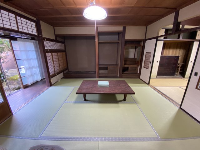 丹波市氷上町成松の中古一戸建の和室