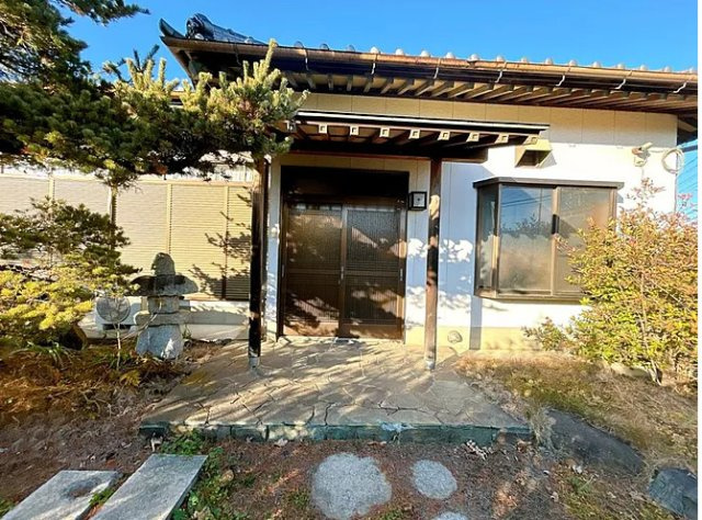 藤岡市上落合　中古1099の外観