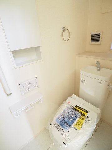 【トイレ】 | Blooming　Garden　伊達市梁川町中久保　１号棟 | ★内覧予約で新米4kg★