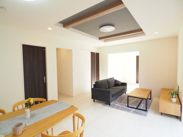 【居間・リビング】 | Blooming　Garden　伊達市梁川町中久保　１号棟 | ★内覧予約で新米4kg★