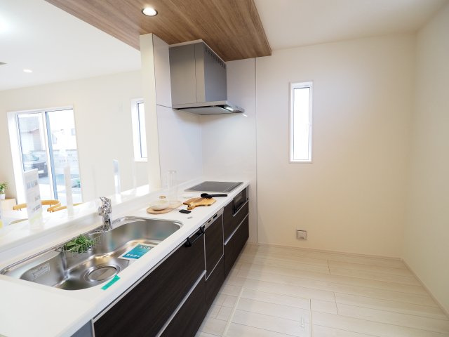 【キッチン】 | Blooming　Garden　伊達市梁川町中久保　１号棟 | ★内覧予約で新米4kg★