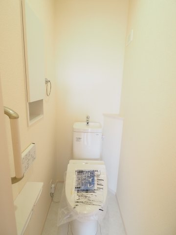 【トイレ】 | Blooming　Garden　伊達市梁川町中久保　２号棟 | ★内覧予約で新米4kg★