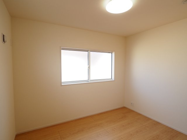 【洋室】 | Blooming　Garden　伊達市梁川町中久保　２号棟 | ★内覧予約で新米4kg★