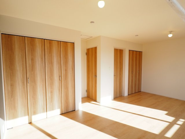 【洋室】 | Blooming　Garden　伊達市梁川町中久保　２号棟 | ★内覧予約で新米4kg★