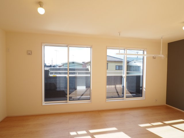 【洋室】 | Blooming　Garden　伊達市梁川町中久保　２号棟 | ★内覧予約で新米4kg★