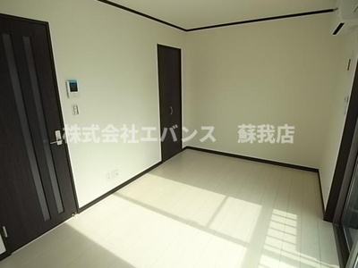 【寝室】 | ｍｓ．１（エムエスワン） | 開放的な寝室です