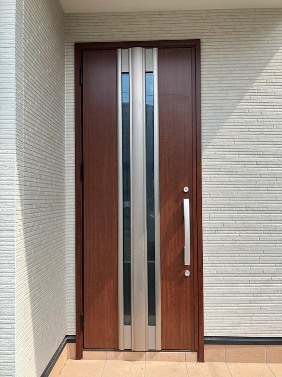 太田窪戸建のエントランス|エントランスです