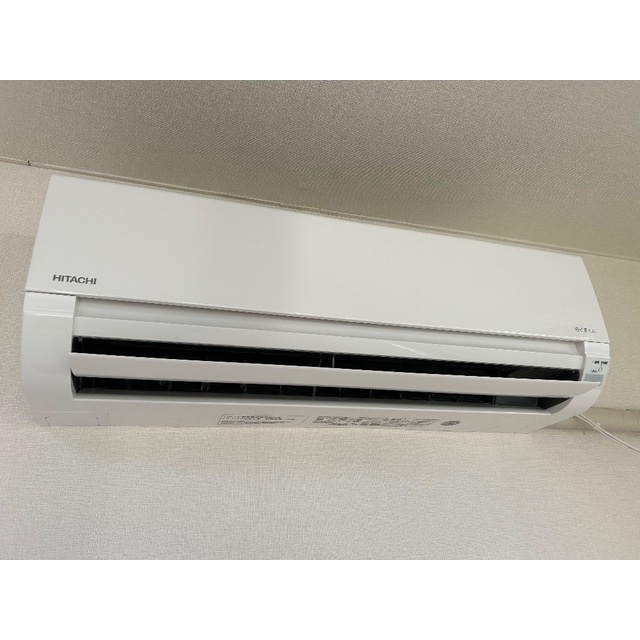 トワイ・ライト・ビルのその他