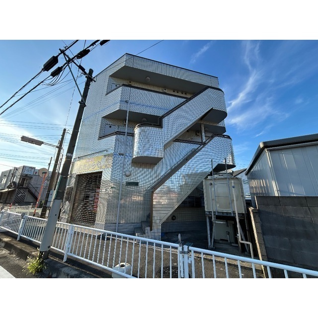 トワイ・ライト・ビルの外観|外観です